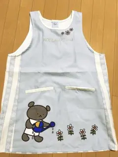 こぐまちゃん水色エプロン