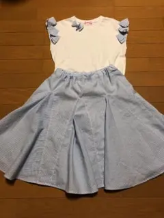 Tシャツとスカート