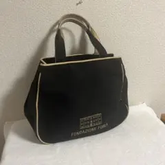 FURLA ブラック キャンバストートバッグ