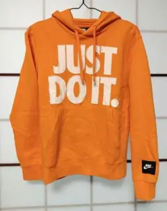 ナイキ／プルオーバーパーカー　Ｓサイズ　オレンジ