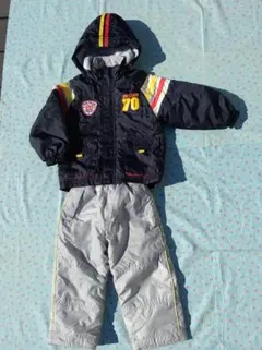 CCL TEAMジュニアスキーウエア１１０　グローブなどおまけ付き