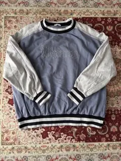 Whinny 刺繍ロゴ トレーナー ブルー