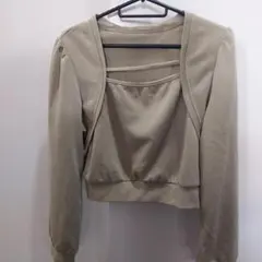 Dazy ベージュ クロップド丈 長袖 L