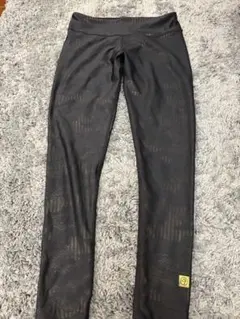 zumba ズンバブラックレギンスS