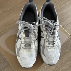 asics アシックス ゲルヌノビキ RGD 24cm オフホワイト グレー asics アシックス ゲルヌノビキ RGD 24cm オフホワイト グレー - メルカリ