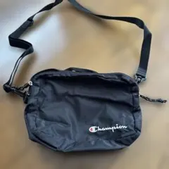 Champion ブラック ショルダーバッグ