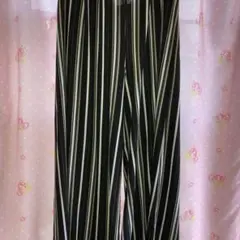 レディースパンツ　Lサイズ 新品未使用品‼︎タグ付き　お値下げしました