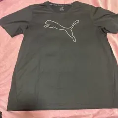 プーマブラックTシャツ