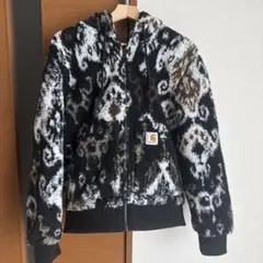 carhartt フリースパーカー Sサイズのサムネイル