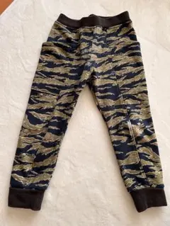 BREEZEブリーズ 裏起毛 あったか パンツ 120 男の子 迷彩