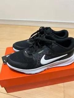 NIKE スニーカー ブラックのサムネイル
