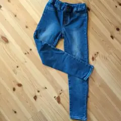 GU　ストレッチデニム