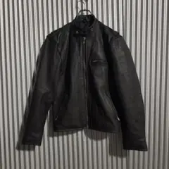 Item thumbnail for item 73aae352-9dfb-46fa-a700-a2d2a49a586f