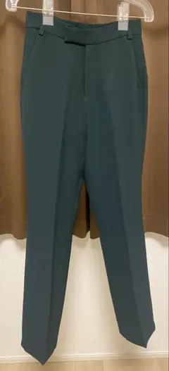 LOWRYS FARM　カラーフレアパンツ　グリーン