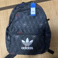 adidas トレフォイル 総柄 バックパック リュック