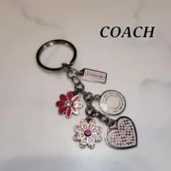 【美品】COACH バッグチャーム キーホルダー フラワーモチーフ ピンク