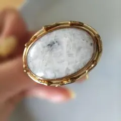 Item thumbnail for item 618d7098-4a8d-4f0d-8e02-a4fdffb65bf9