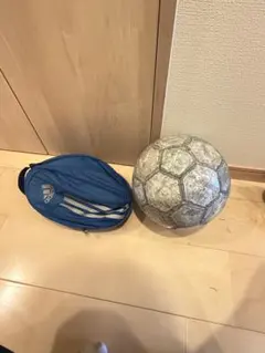 サッカーボール ボールケース付き　5号　土・芝のサムネイル