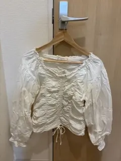 NICE CLAUP ホワイト ギャザー ブラウス