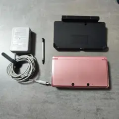 ニンテンドー3DS ミスティピンク 本体 ACアダプター付き