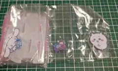 レイヤーアクリルスタンド　ちいかわ&シナモン