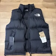 ダウンベスト黒