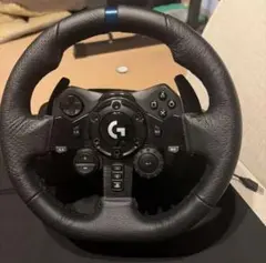 Logicool G923 PS5 PS4 PC用　ハンドルコントローラー