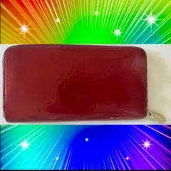 LOUIS VUITTON モノグラム・ヴェルニ ジッピー・ウォレット レッド