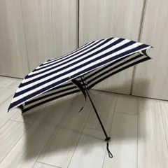 ストライプデザイン 折りたたみ傘 ネイビー/ホワイト
