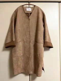 ノーカラージャケット ベージュ