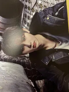 Item thumbnail for item a78fa06d-b2df-49bf-af05-b7db8b2f305e