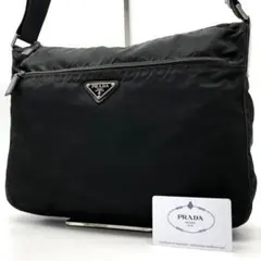 ✨近年モデル✨プラダ ショルダーバッグ 三角ロゴ シルバー金具 ナイロン レザー