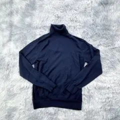 《UNIQLO》ユニクロ　ニット　セーター　タートルネック　リブ編み