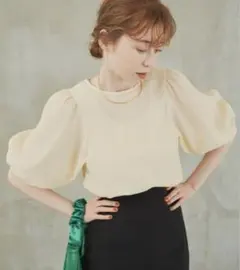 hinari パフスリーブシャーリングブラウス