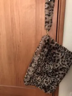 Item thumbnail for item 20d93401-af3f-460c-b2c4-f7eff31832b8