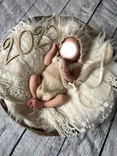 ニューボーンフォト　ニット　ヘビ