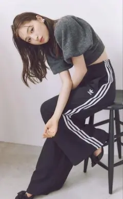 パイナップル　スナイデル　adidas コラボ　パンツ パイナップル スナイデル adidas コラボ パンツ adidas