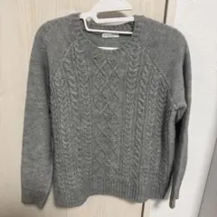 earth music&ecology ケーブル編みグレー長袖ニット