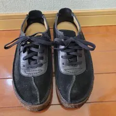 クラークス シューズ