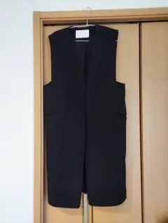 新品タグ付 TOMORROWLAND collection ジレ 34 ネイビー 2025年最新】TOMORROWLAND レディース ベスト・ジレ・ビスチェの人気