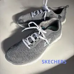 SKECHERS（スケッチャーズ） メモリーフォーム　スニーカー　25.5cm
