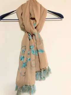 ベージュ 花柄刺繍 ストール　ブラウン　ショール　上品でおしゃれ