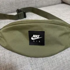 NIKE AIR ボディバッグ ウエストポーチ カーキ美品