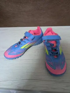 adidas サッカー トレーニングシューズ 20cm ブルー ピンク