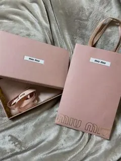 ミュウミュウ　長財布 箱　ショッパーセット