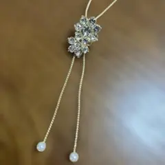 grove クリスタル花モチーフネックレスのサムネイル