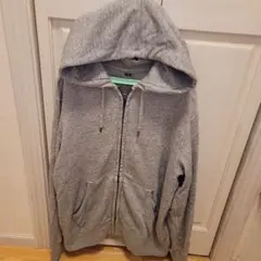 ユニクロ グレー フード付きスウェットパーカー Lサイズ