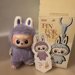 イニシャルラブブ　？　POP MART PIN FOR LOVE