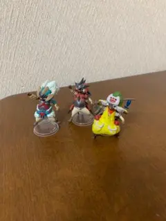 モンスターハンター　アイルー　フィギュア　3体