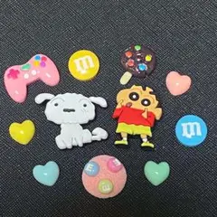 クロックスジビッツ　クレヨンしんちゃん　お菓子